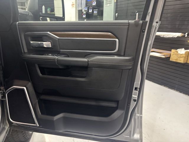 Used 2024 RAM 2500 Laramie image 36