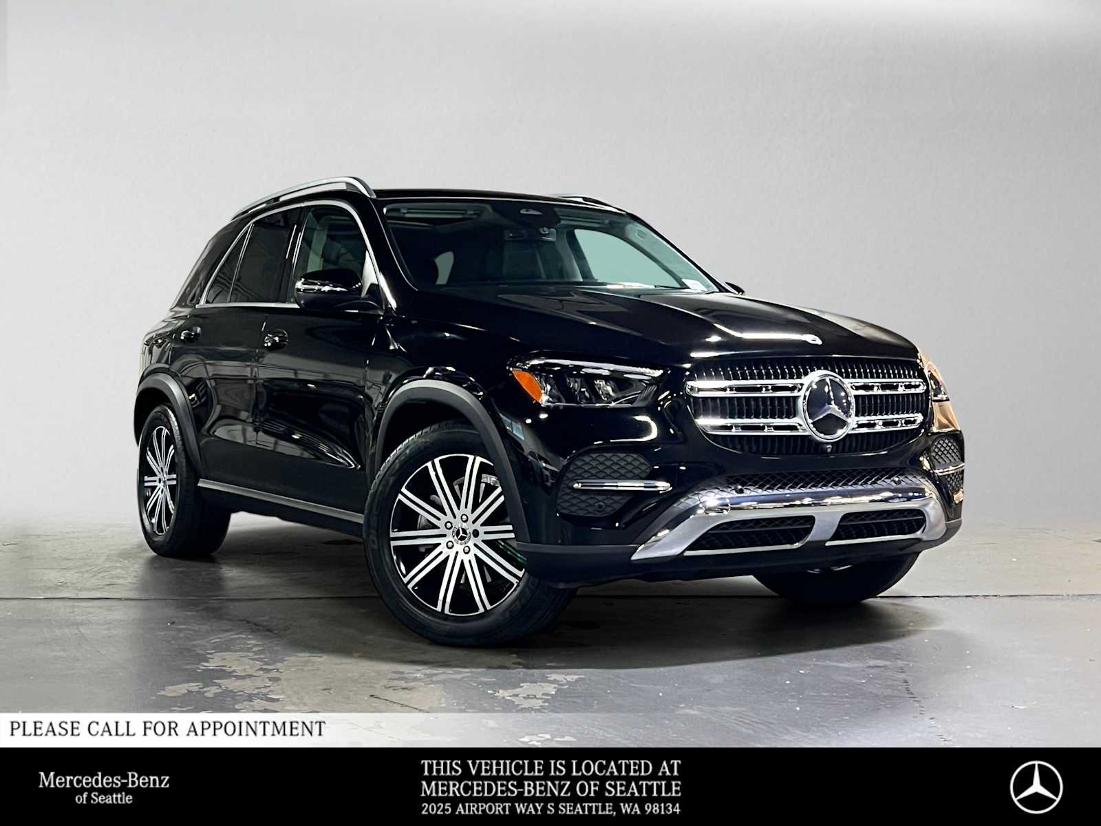Used 2025 Mercedes-Benz GLE 350 4MATIC image 1