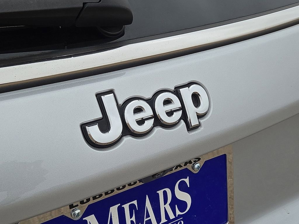 Used 2025 Jeep Compass Limited AWD/4WD image 11