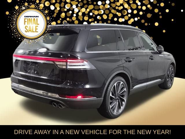 Used 2022 Lincoln Aviator Reserve w/ Equipment Group 201A image 6