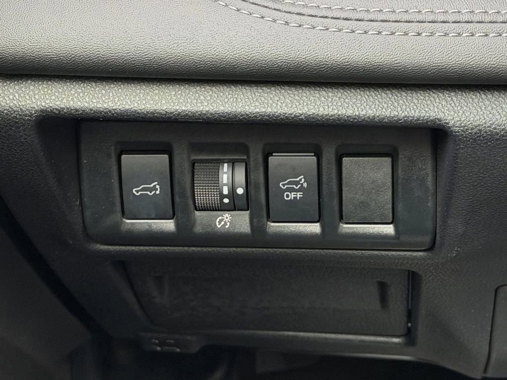 Certified 2023 Subaru Outback Limited XT image 20