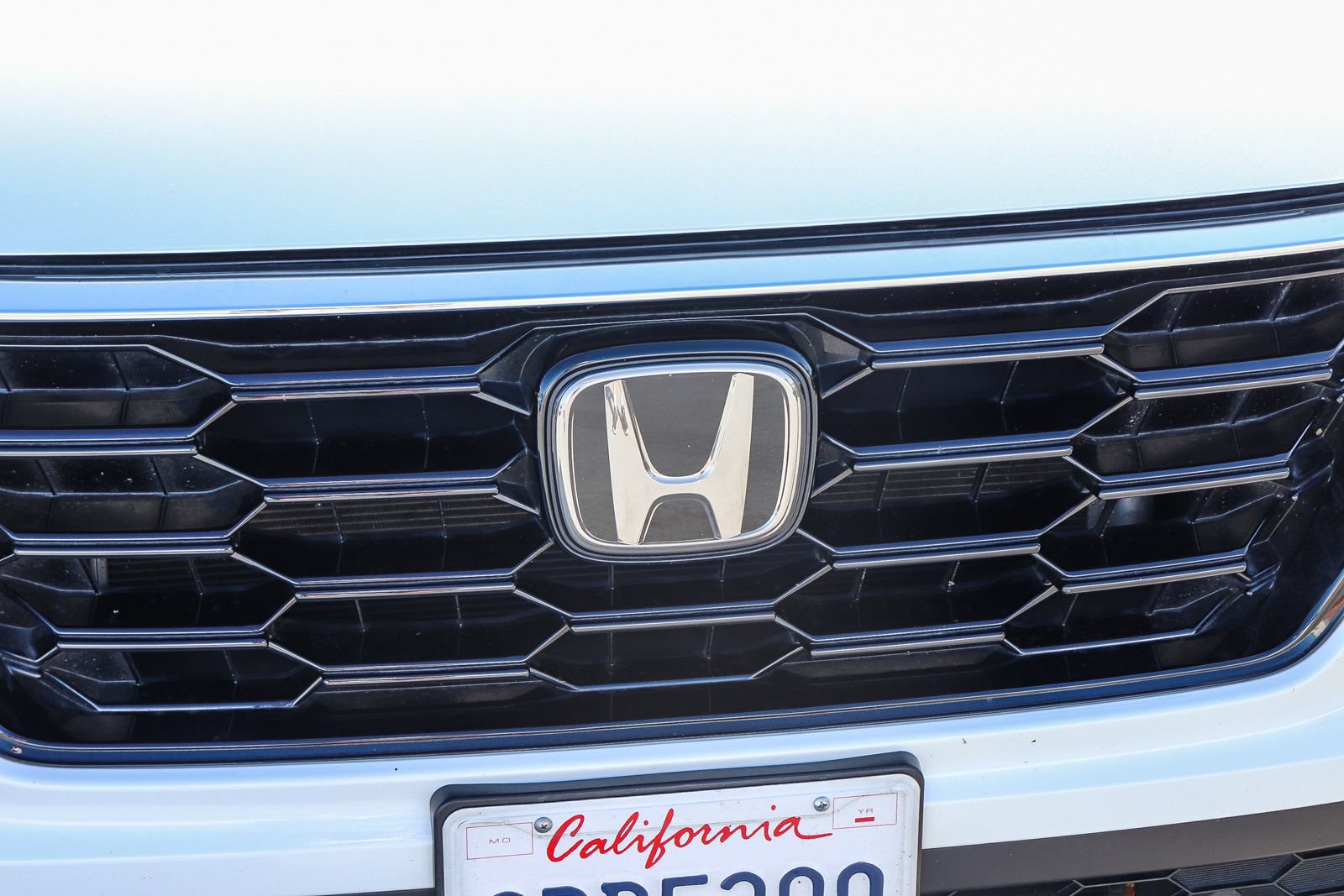 Used 2025 Honda CR-V EX-L image 13
