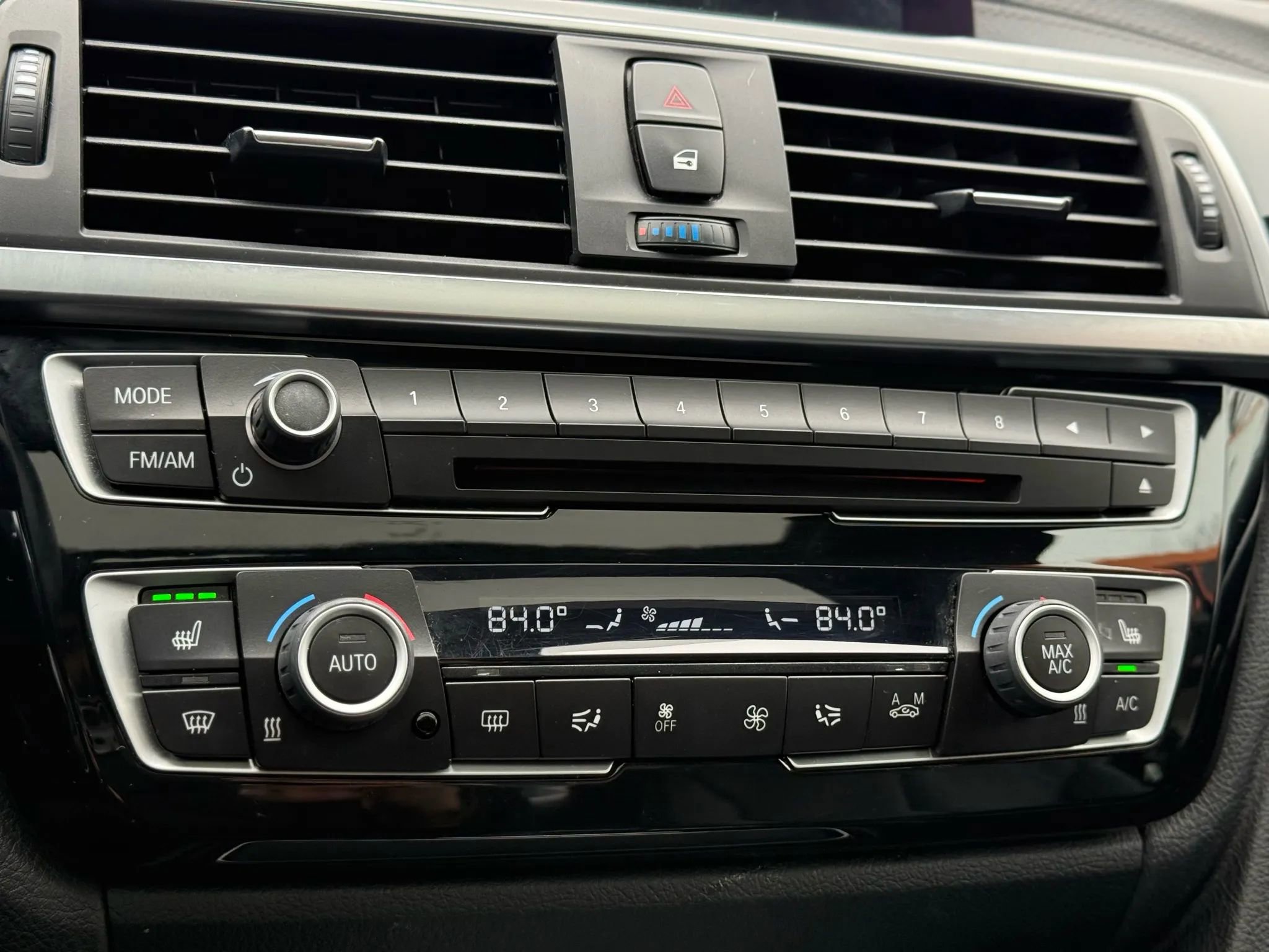 Used 2019 BMW 440i xDrive Coupe w/ M Sport Package image 14