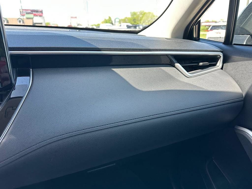 Certified 2023 Toyota Corolla Cross LE image 25