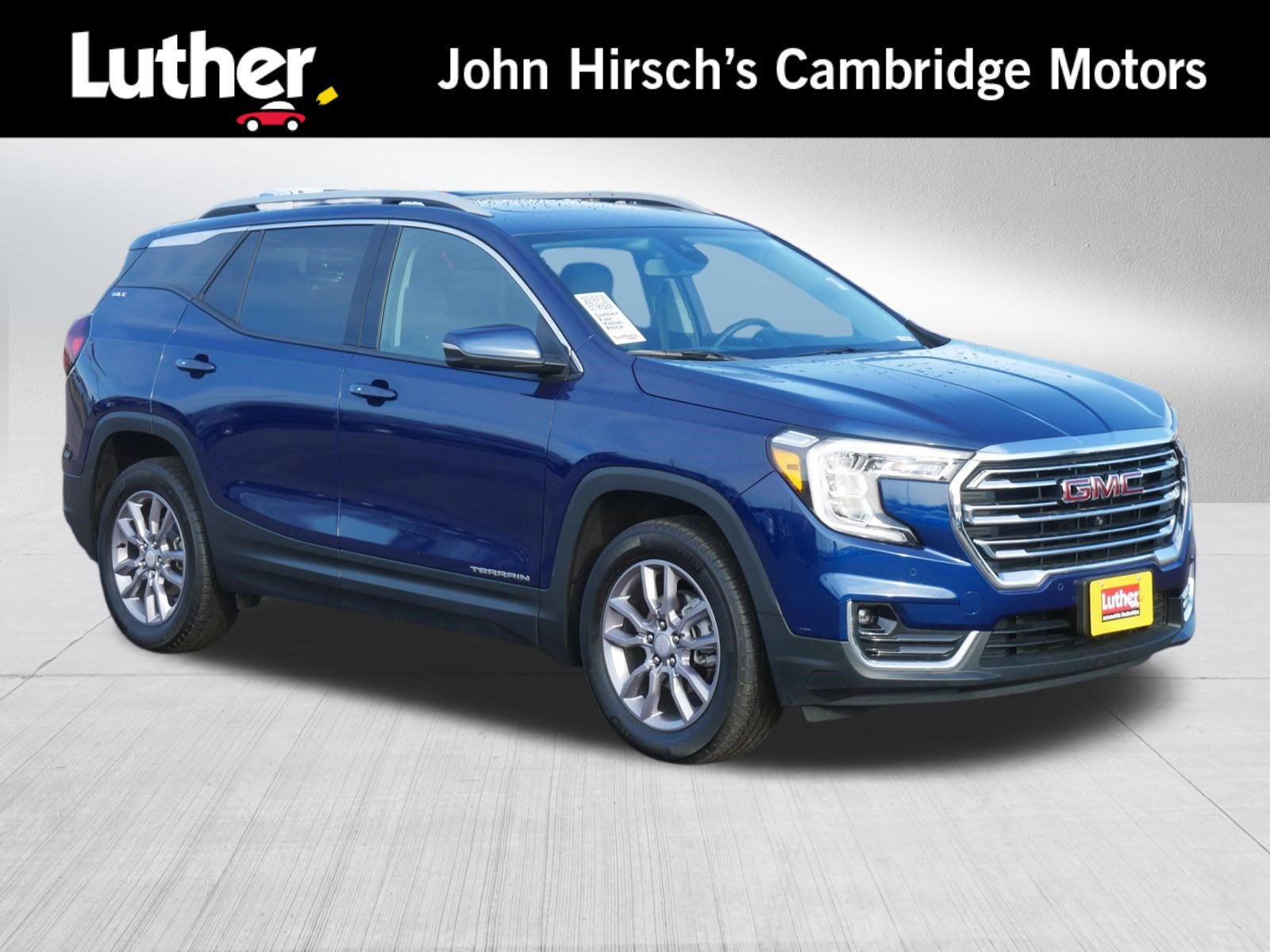 Used 2022 GMC Terrain SLT w/ Infotainment Package II