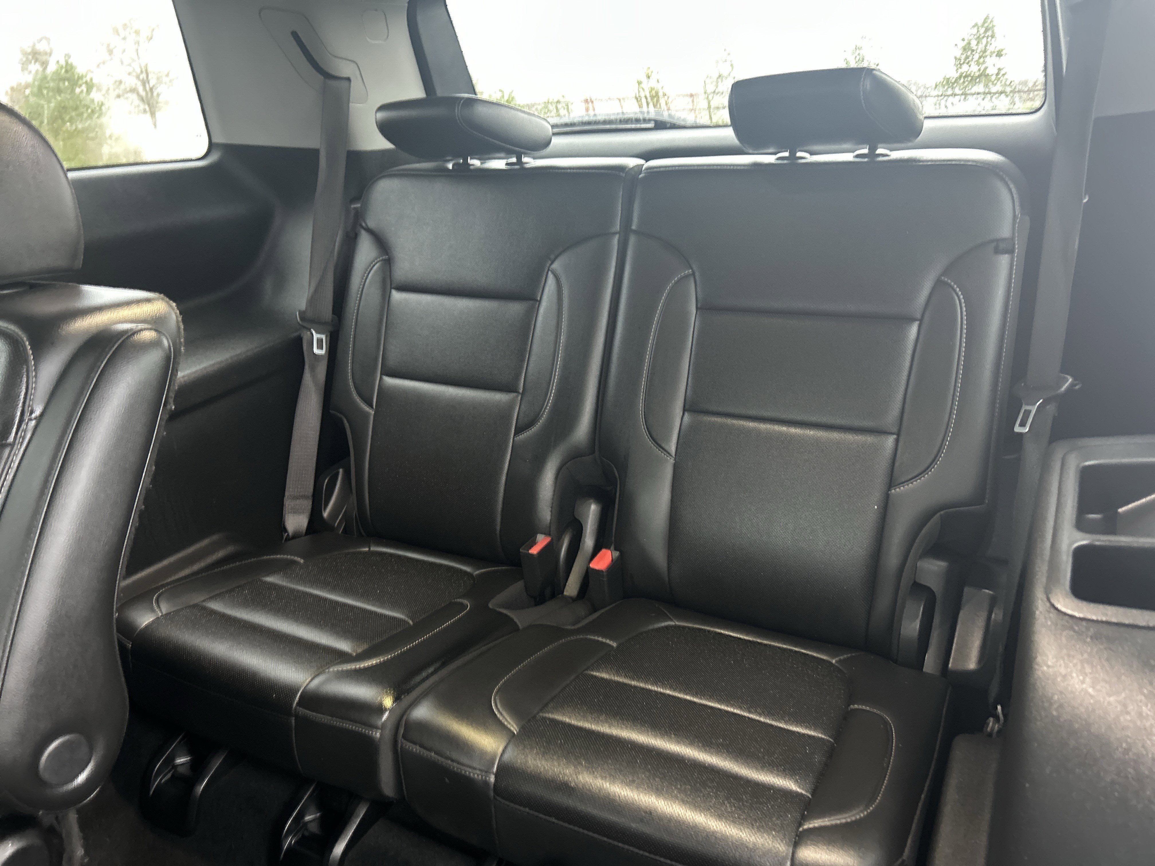 Used 2023 GMC Acadia SLT w/ Elevation Edition image 23