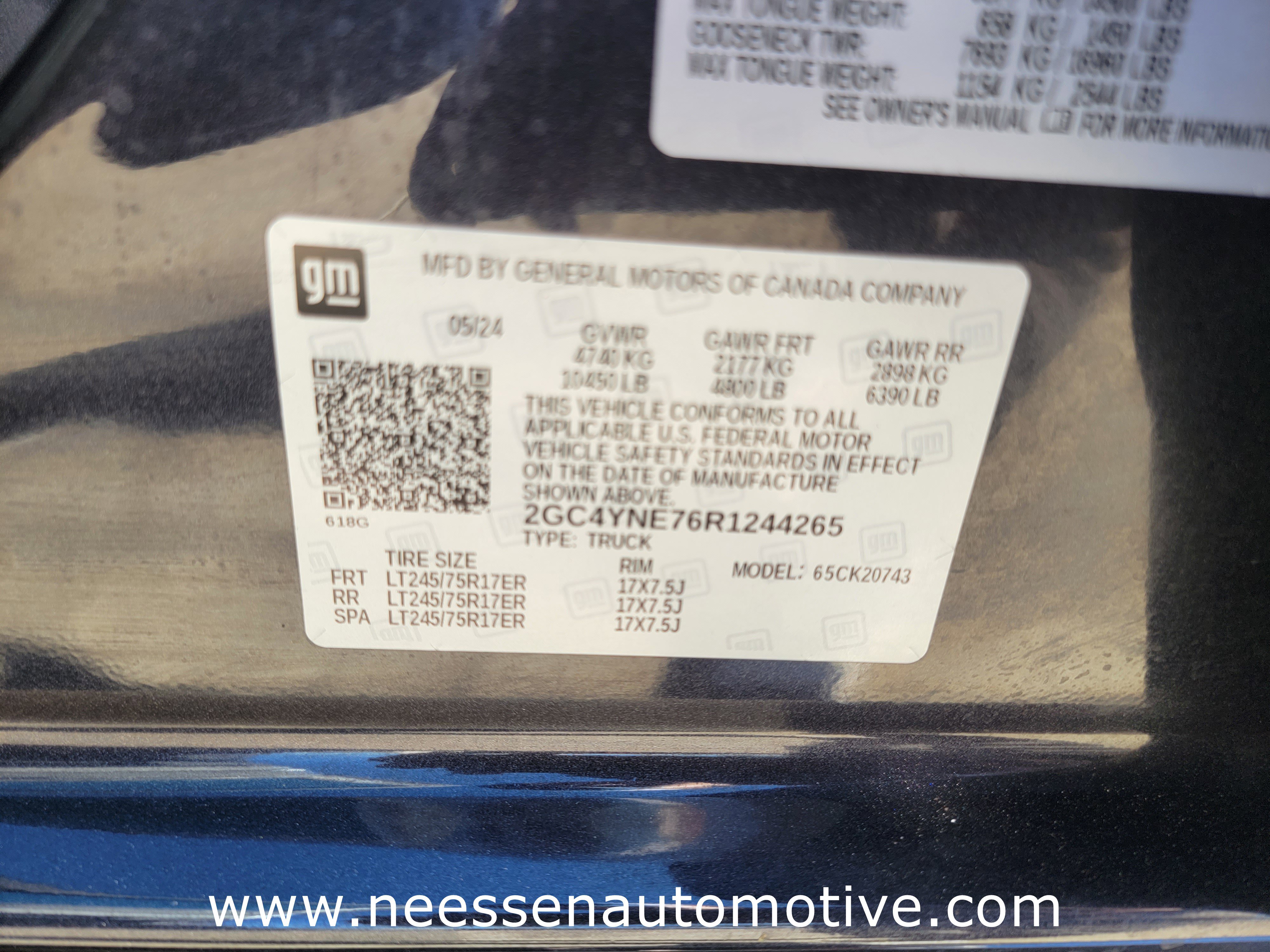 Used 2024 Chevrolet Silverado 2500 LT image 34