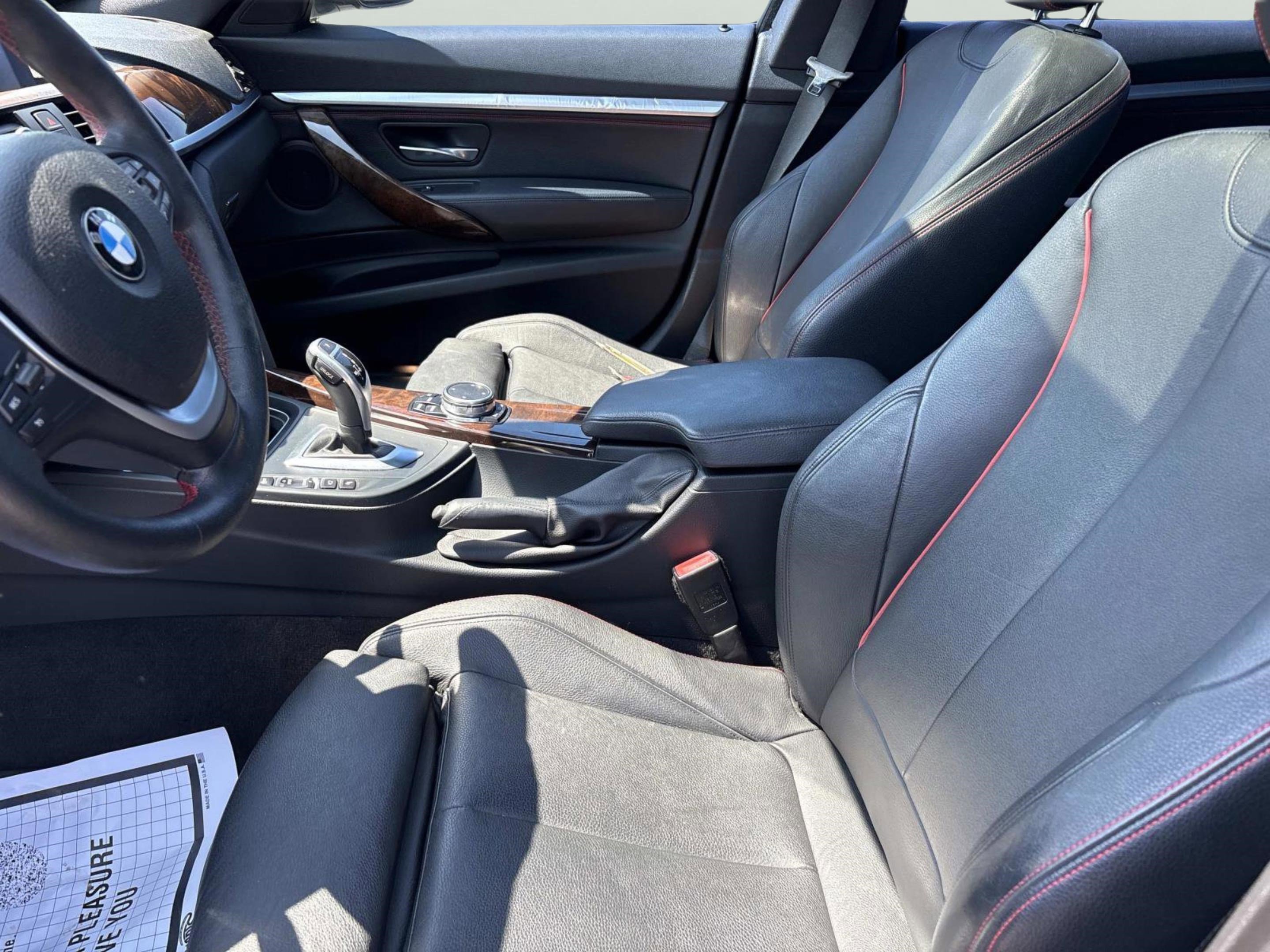 Used 2015 BMW 335i Gran Turismo xDrive image 25
