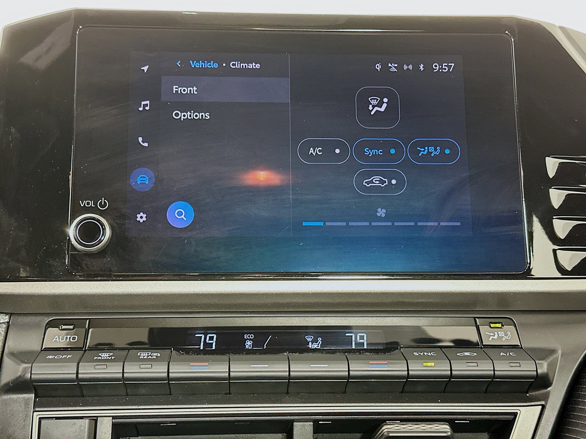 Used 2025 Toyota Camry SE image 24