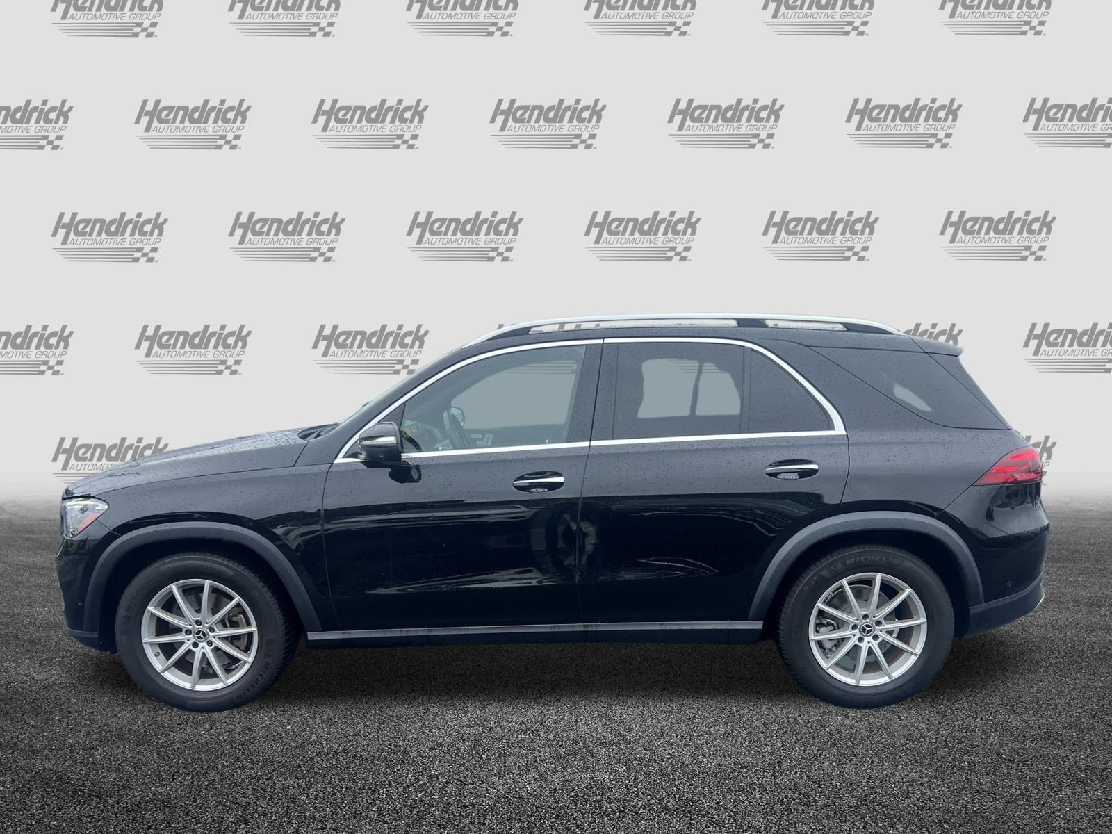 Certified 2024 Mercedes-Benz GLE 350 4MATIC w/ Driver Assistance Package image 7