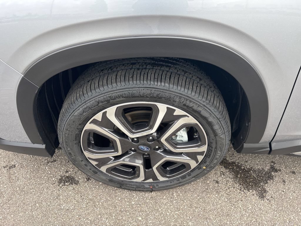 New 2026 Subaru Ascent Limited AWD/4WD image 7