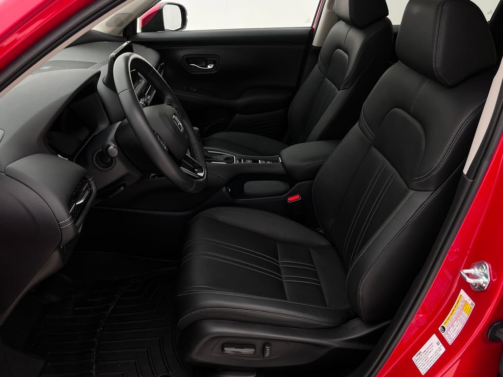 Used 2023 Honda HR-V EX-L image 11