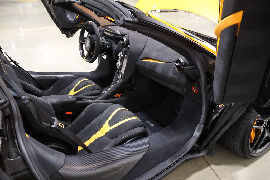 Used 2022 McLaren 765LT RWD image 58