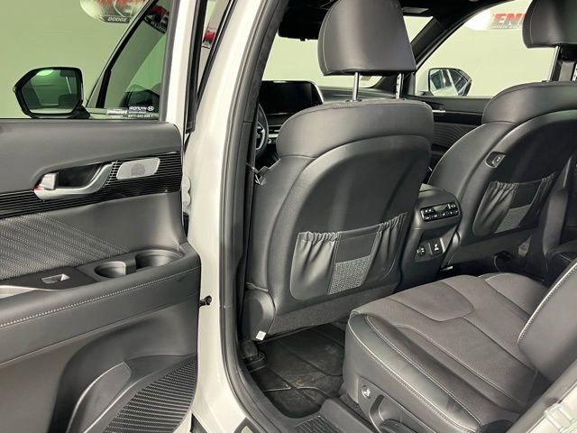 Used 2024 Hyundai Palisade Calligraphy image 25