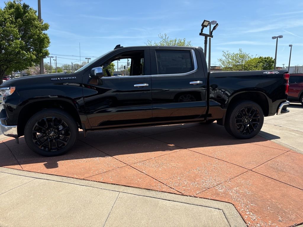 New 2025 Chevrolet Silverado 1500 LTZ w/ Technology Package image 4