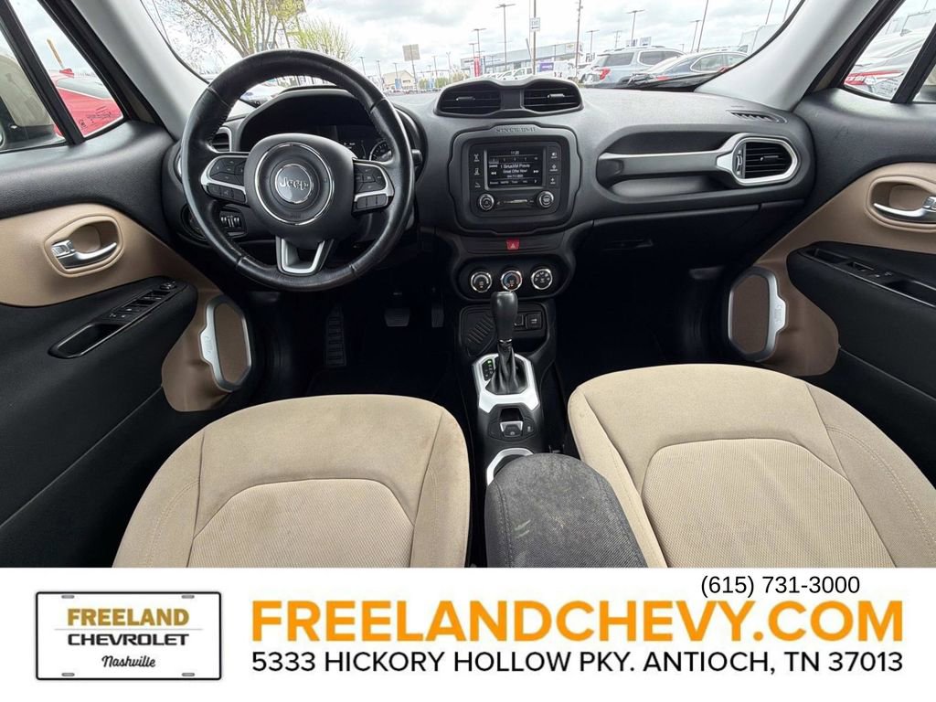 Used 2016 Jeep Renegade Latitude image 20