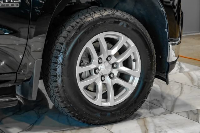 Used 2021 Chevrolet Silverado 1500 LT RWD image 68