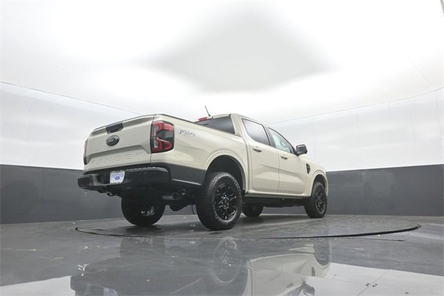 New 2025 Ford Ranger Lariat w/ FX4 Off-Road Package image 36