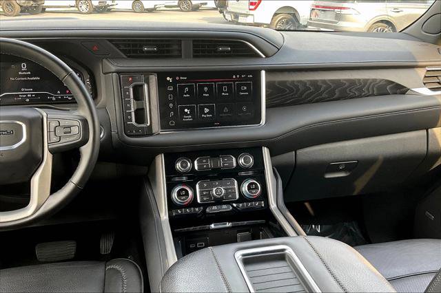 Used 2024 GMC Yukon Denali image 9
