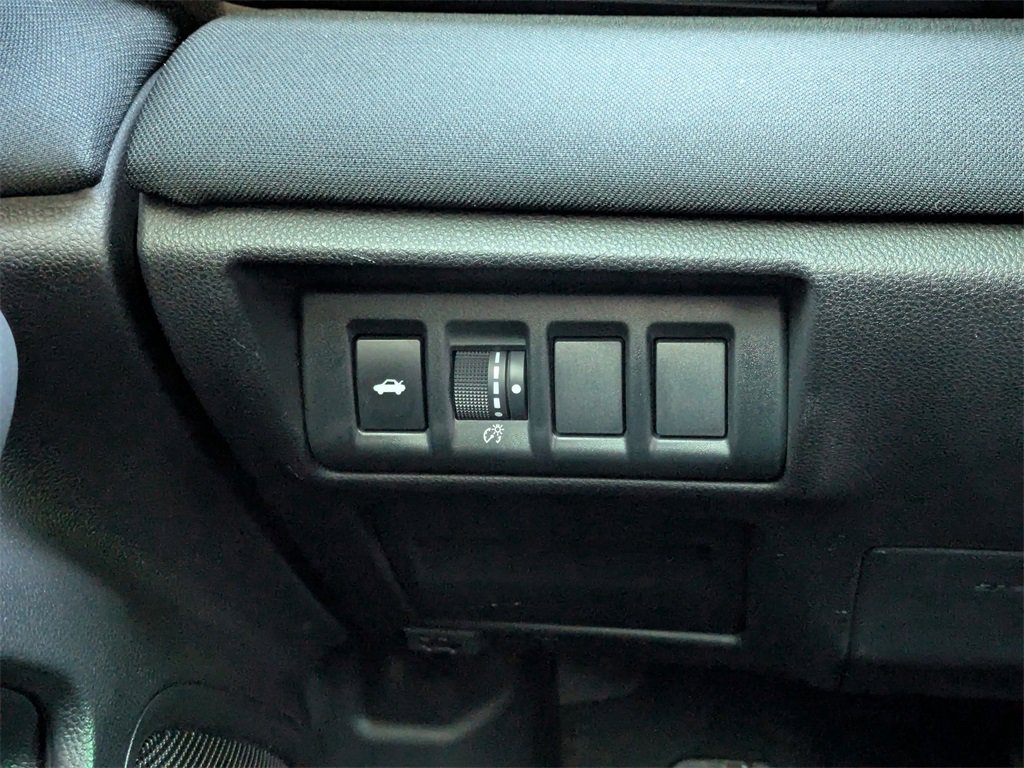 Used 2023 Subaru Legacy Premium image 17