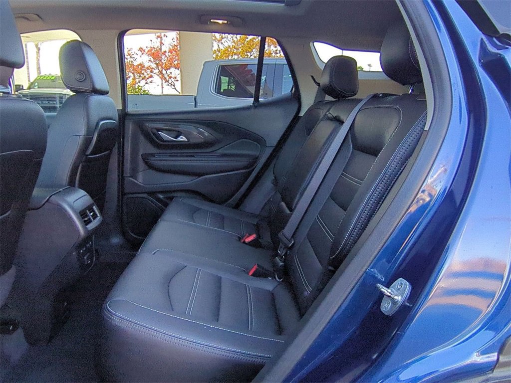 Used 2022 GMC Terrain Denali w/ Denali Premium Package image 28