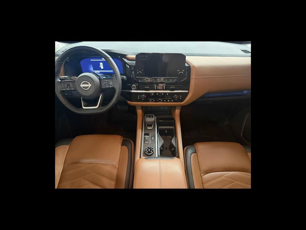 Used 2023 Nissan Pathfinder Platinum AWD/4WD image 13