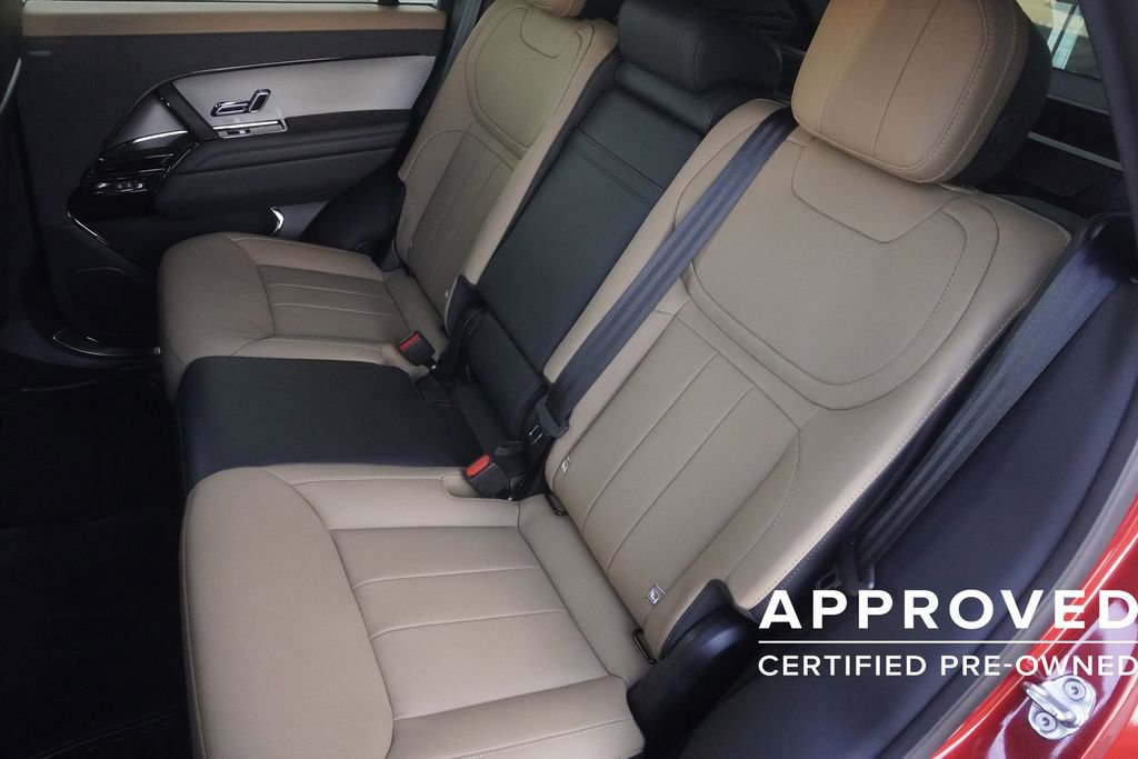 Used 2025 Land Rover Range Rover Sport Dynamic SE image 30