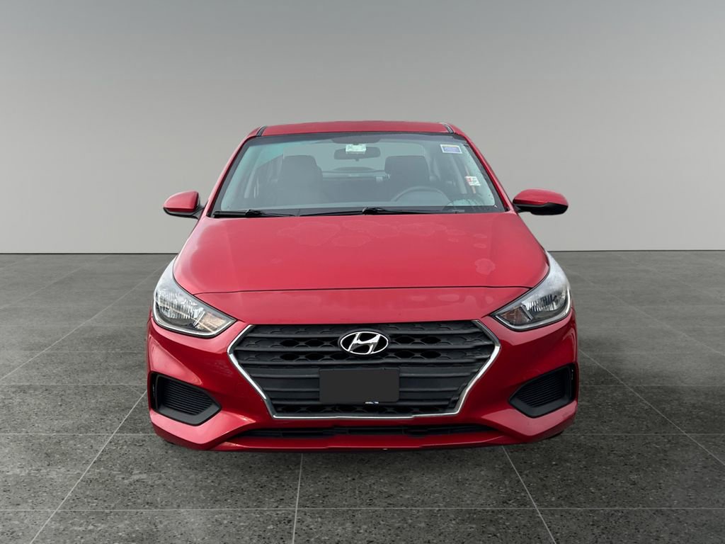 Used 2018 Hyundai Accent SE image 2