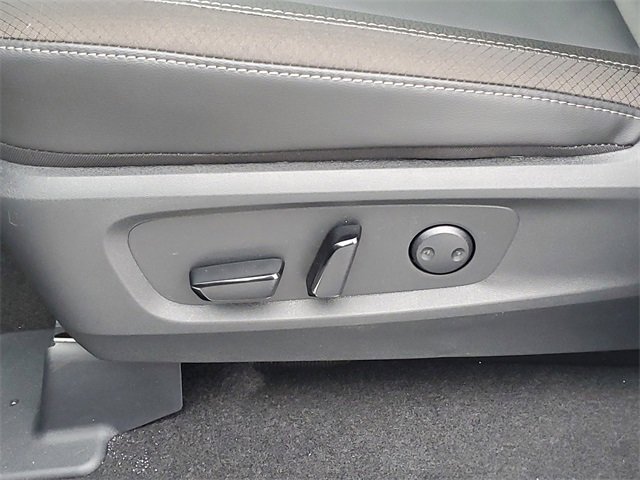 New 2025 Nissan Pathfinder SL image 7