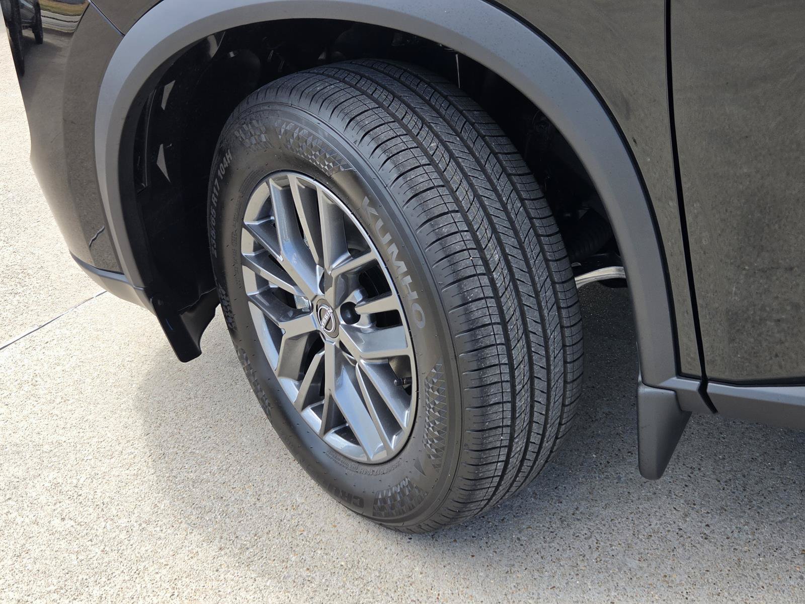 New 2026 Nissan Rogue S FWD image 9