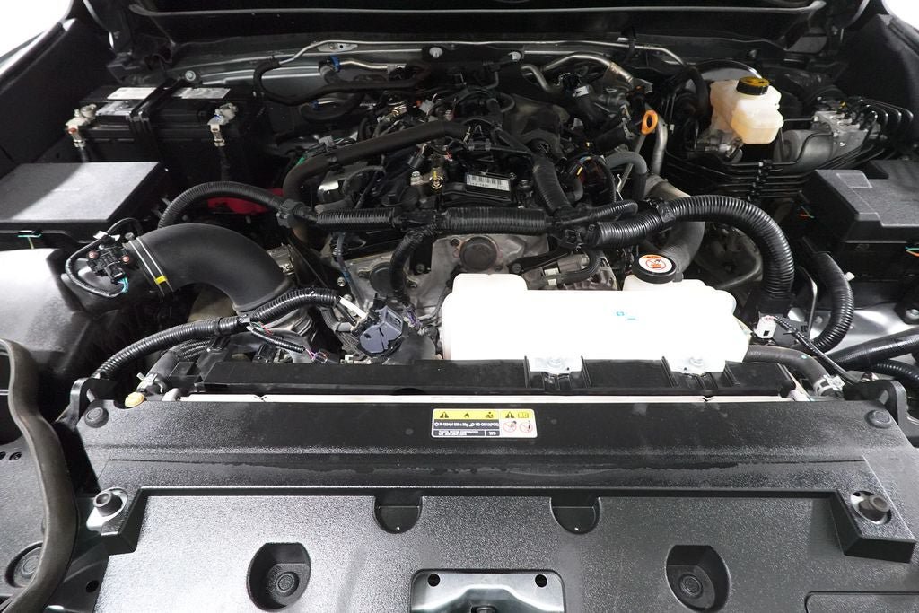 Used 2024 Toyota Tacoma TRD Off-Road AWD/4WD image 30