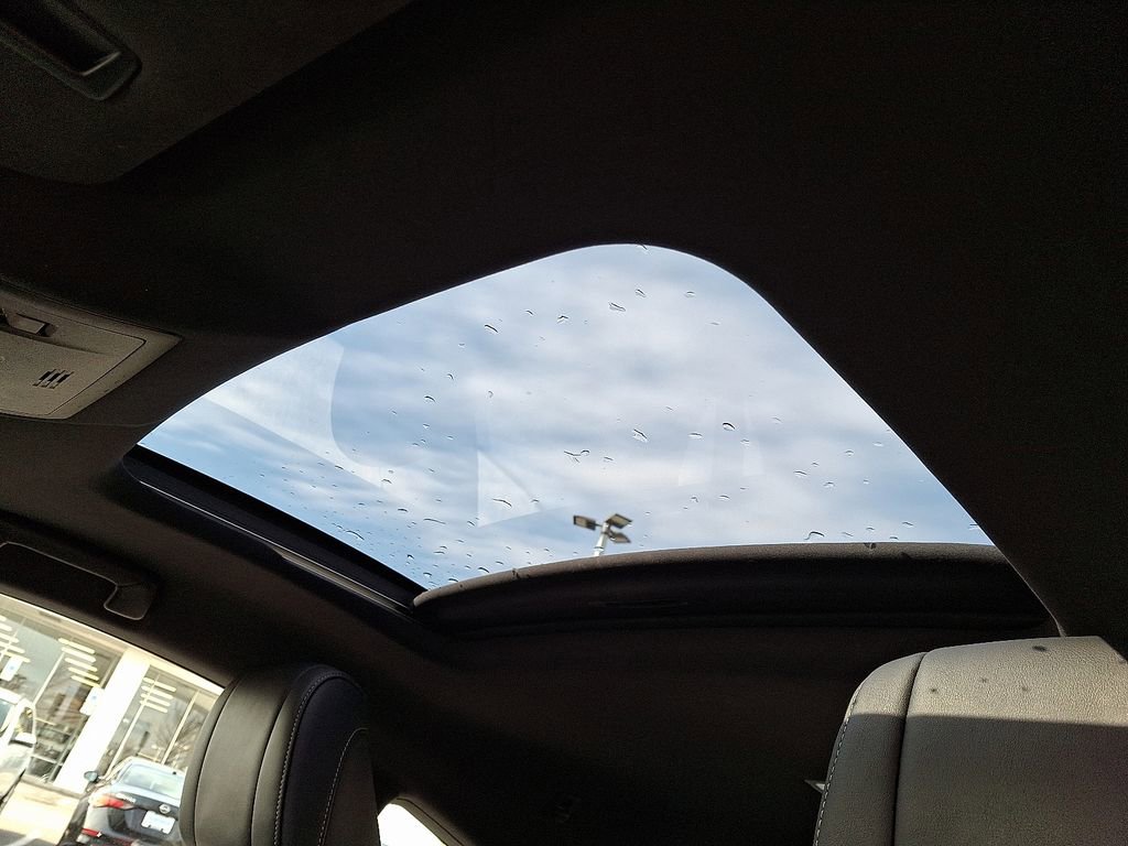 Used 2015 Lexus RC 350 w/ F Sport w/Summer Tires image 14