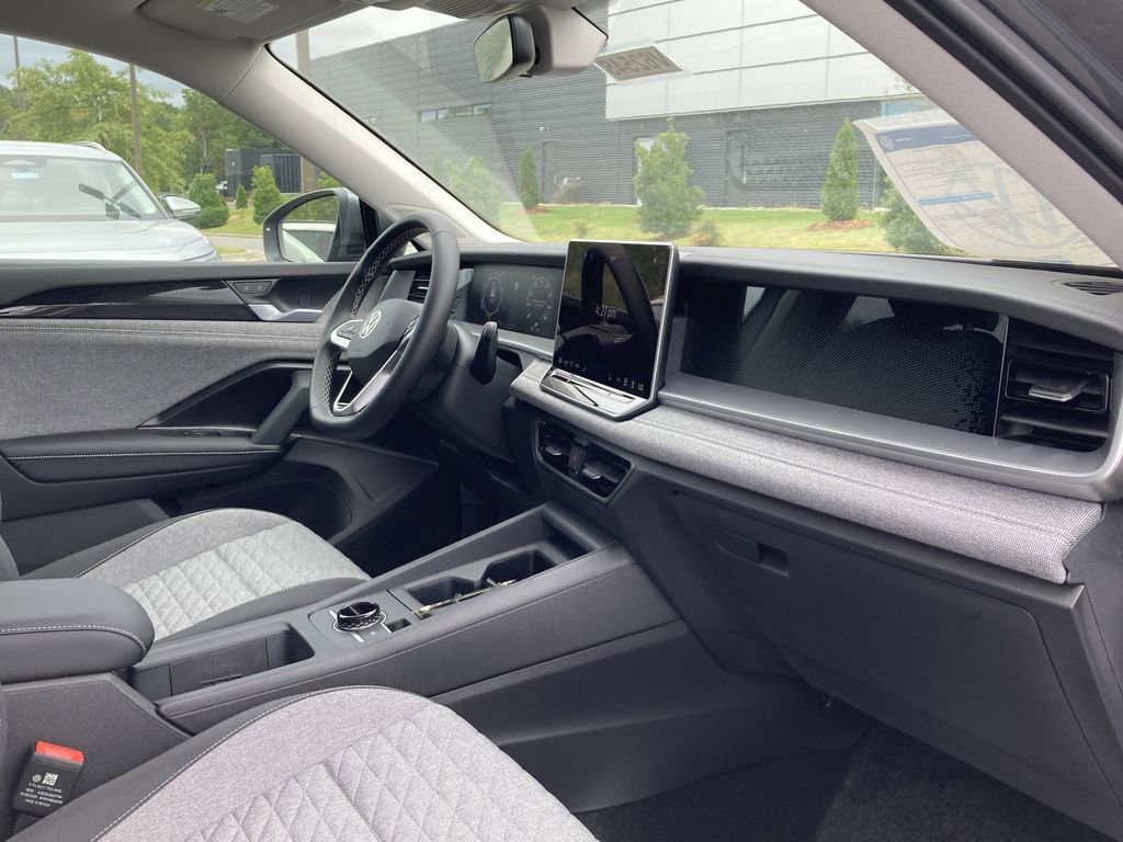 New 2025 Volkswagen Tiguan S image 18