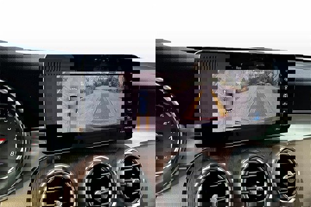 Certified 2021 Mercedes-Benz GLC 300 4MATIC image 16