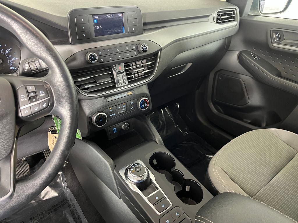 Used 2020 Ford Escape S image 24