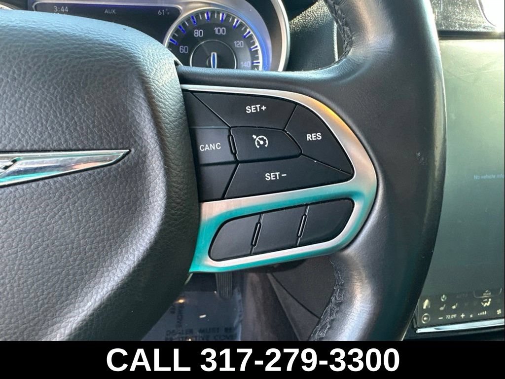 Used 2018 Chrysler 300 Touring w/ Chrome Appearance Package RWD image 21