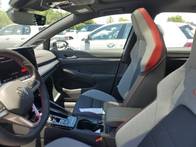 New 2026 Volkswagen GTI SE FWD image 17