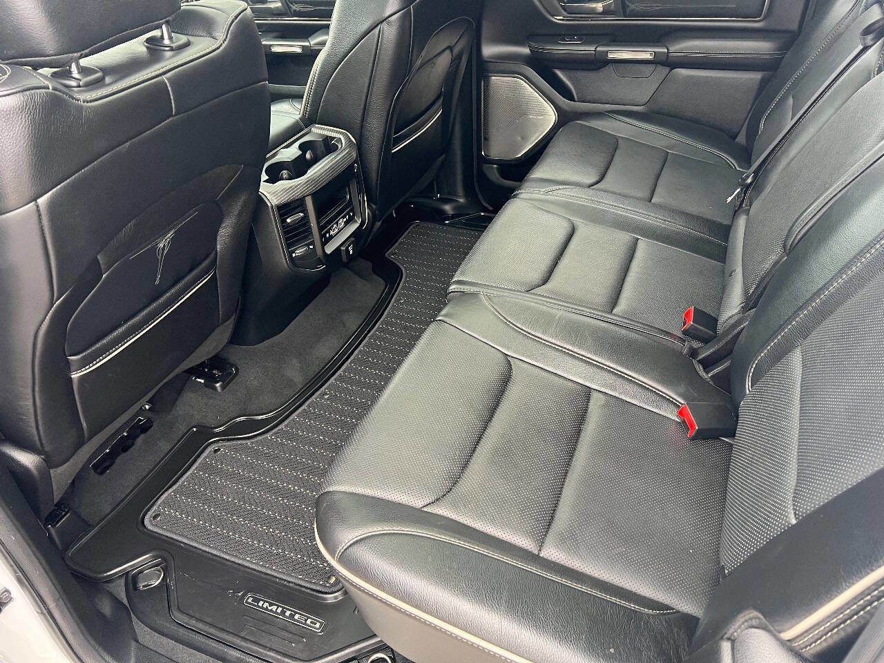Used 2019 RAM 1500 Limited image 16