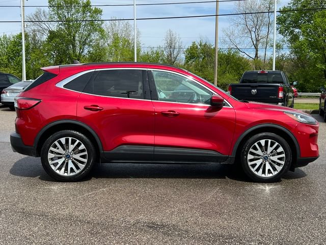 Used 2022 Ford Escape Titanium AWD/4WD image 48