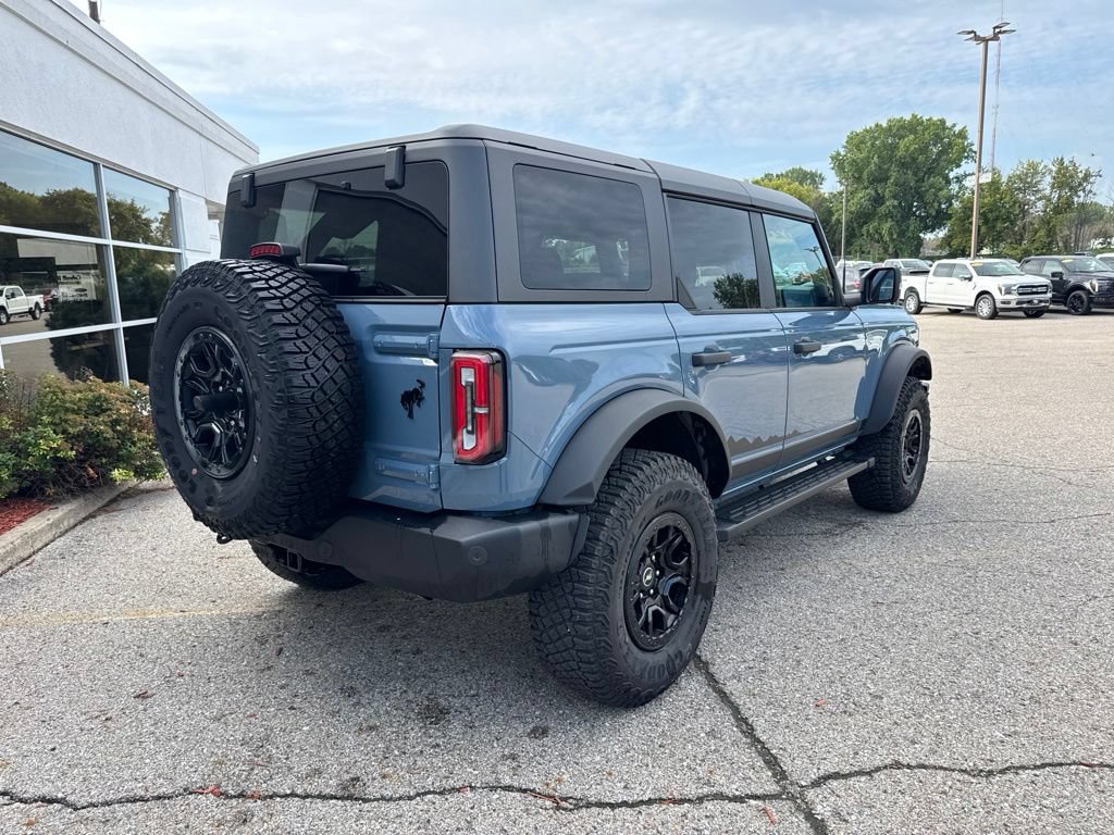 Certified 2024 Ford Bronco Wildtrak AWD/4WD image 3
