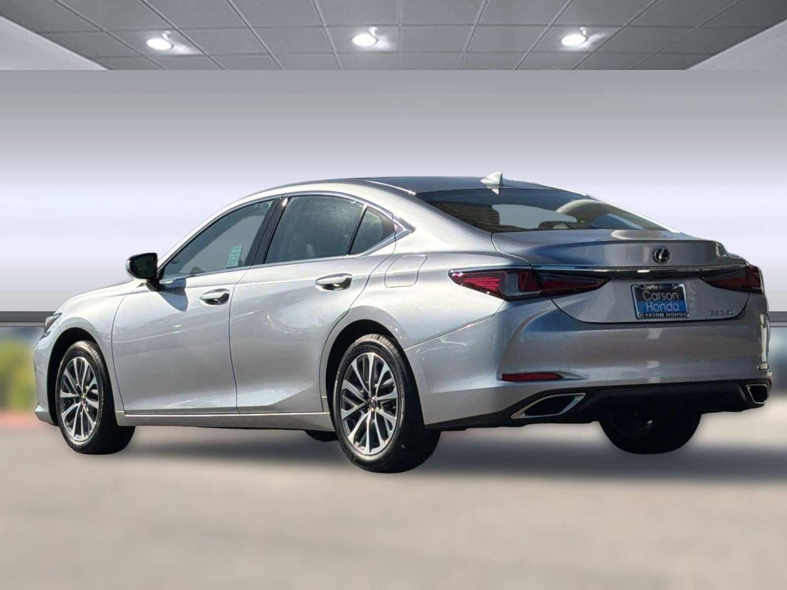 Used 2025 Lexus ES 350 image 3