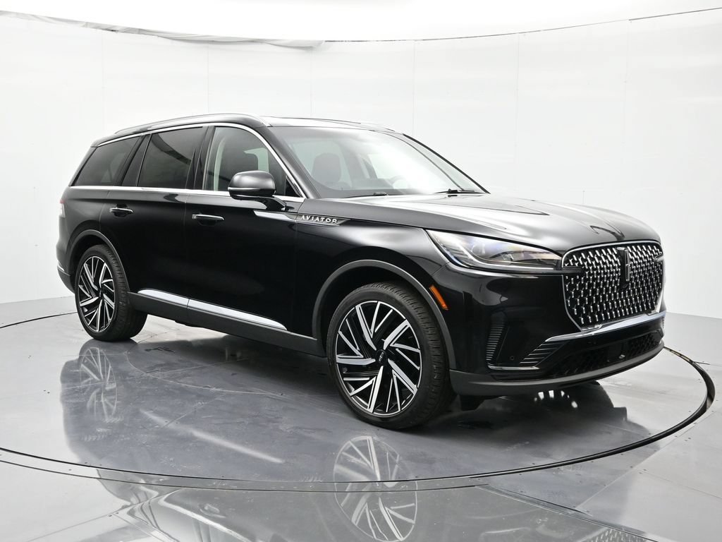 New 2025 Lincoln Aviator Reserve w/ Equipment Group 201A AWD/4WD image 3