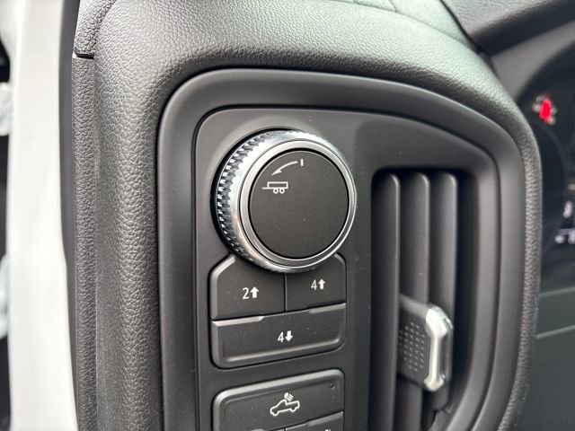 New 2026 GMC Sierra 3500 Pro AWD/4WD image 8