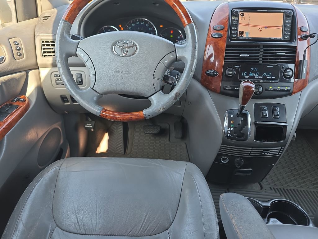 Used 2008 Toyota Sienna XLE Limited AWD/4WD image 19