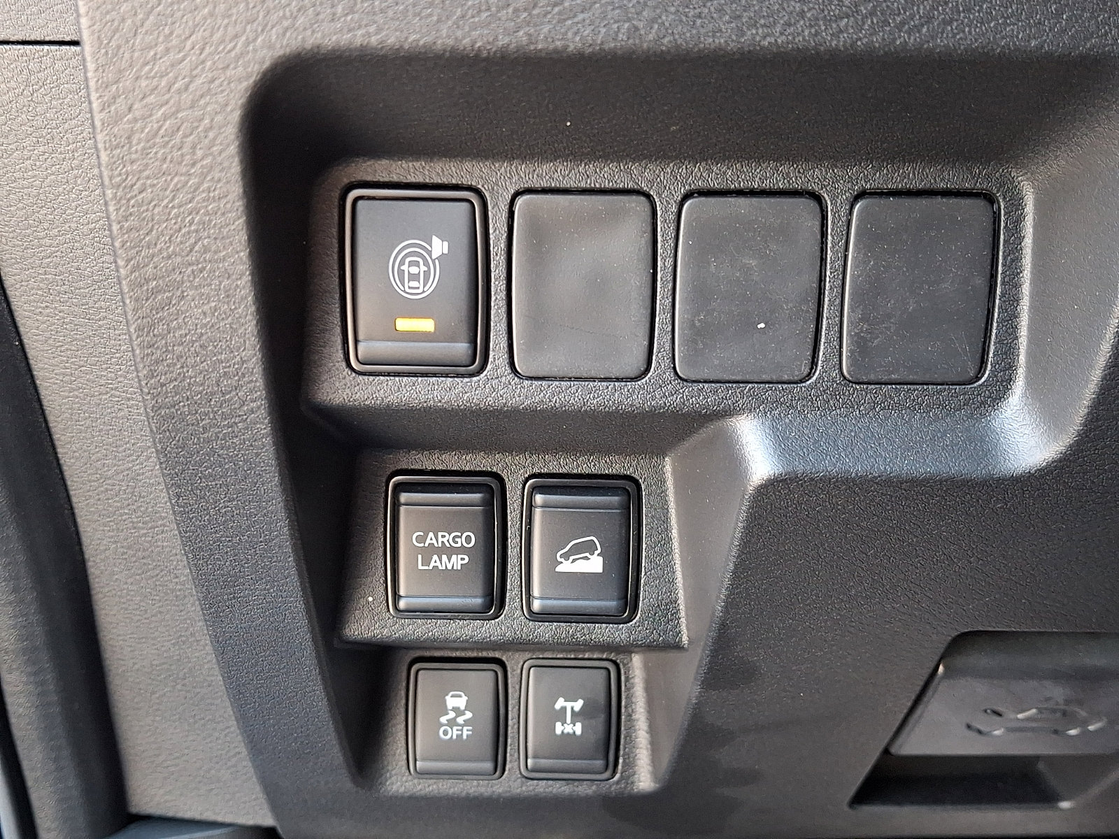 Certified 2025 Nissan Frontier PRO-4X AWD/4WD image 24
