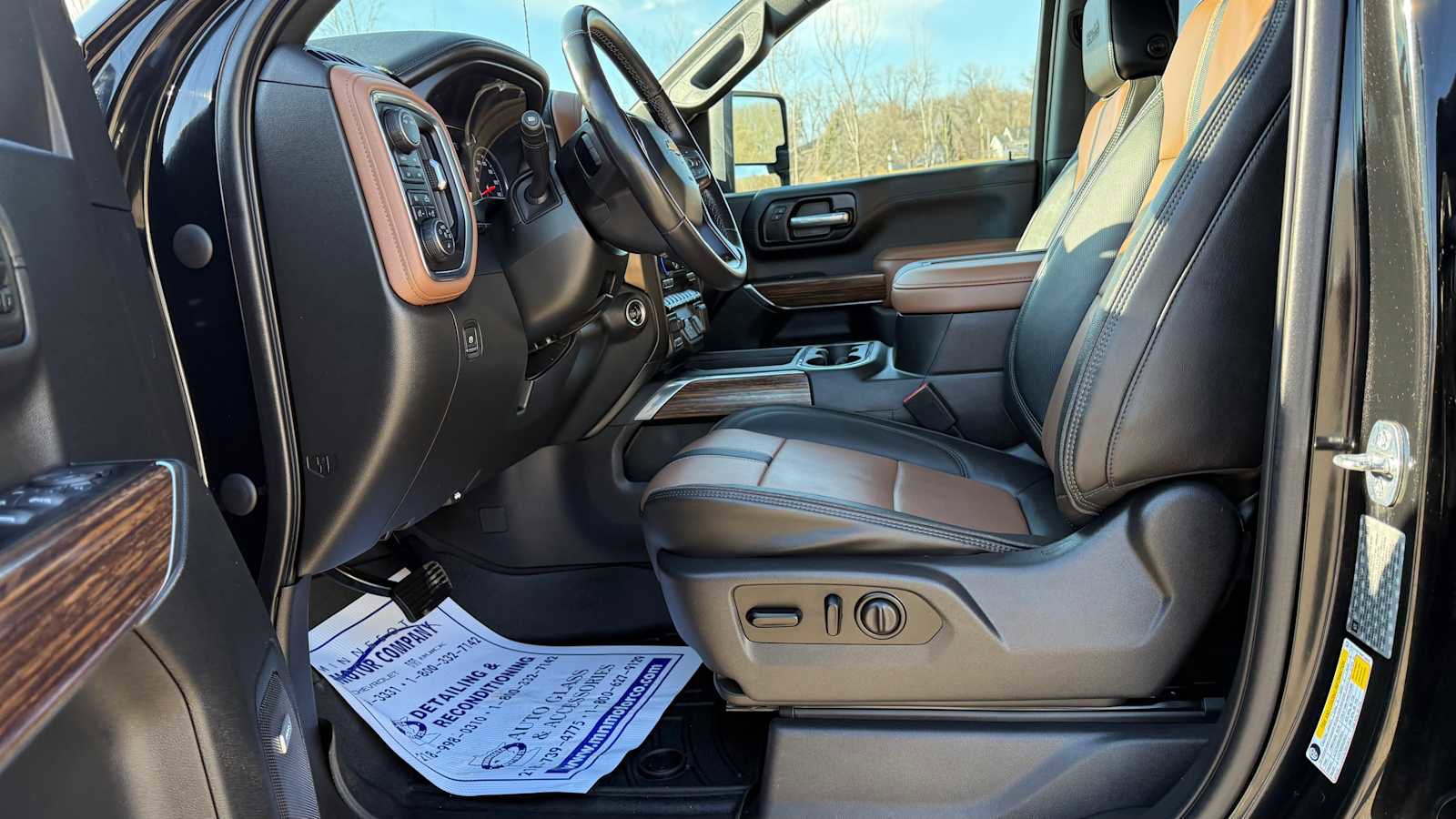 Used 2021 Chevrolet Silverado 3500 High Country AWD/4WD image 7