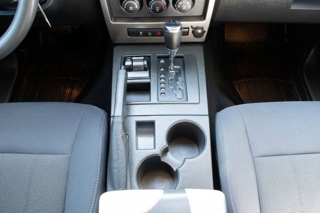 Used 2012 Jeep Liberty Sport image 29