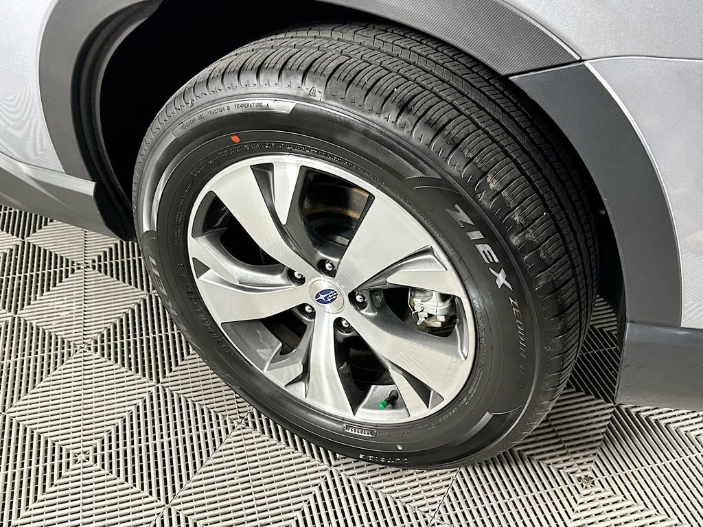 Certified 2025 Subaru Ascent Premium image 39