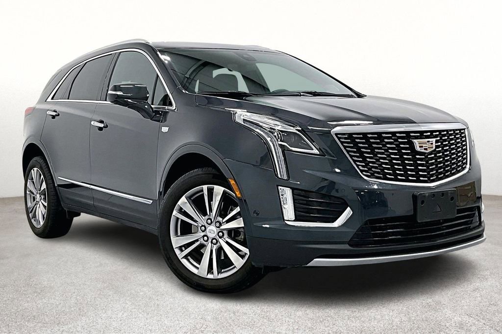 Used 2023 Cadillac XT5 Premium Luxury w/ Technology Package image 1