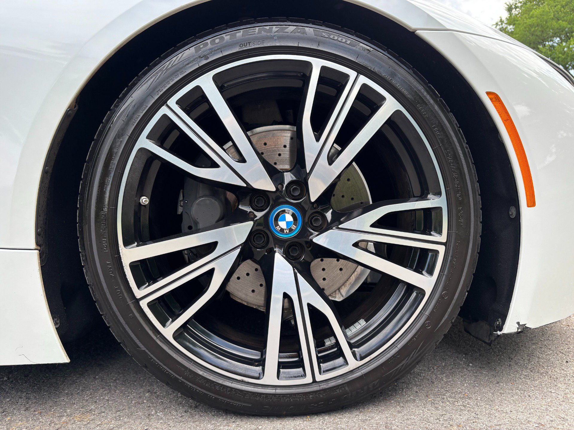 Used 2015 BMW i8 AWD/4WD image 44